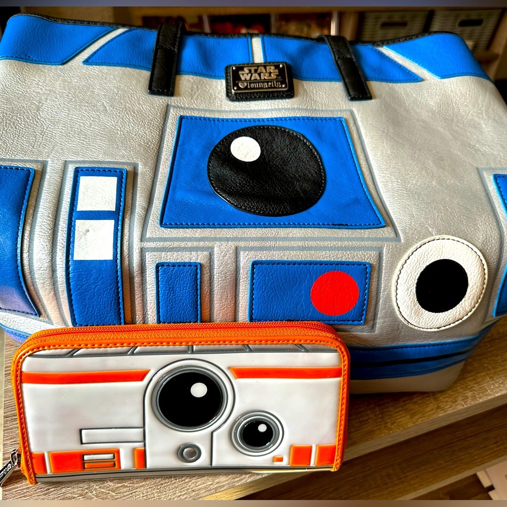 Star Wars R2D2/BB8 Loungefly Shoulder Bag and Loungefly BB-8 matching wallet